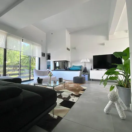 Biarritz, Villa Standing 8 Couchages, Grand Jardin