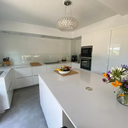Biarritz, Villa Standing 8 Couchages, Grand Jardin 别墅 *